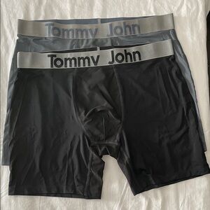 Tommy John Men's Boxer Briefs in Black and Gray - (2) New - No tags